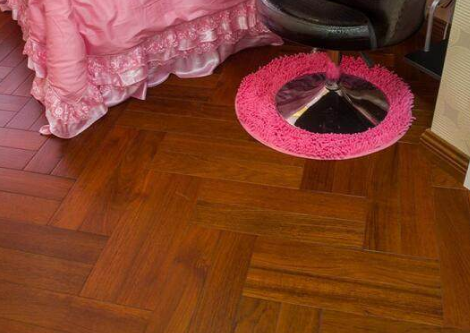 臥室人字拼.png 臥室人字拼.png