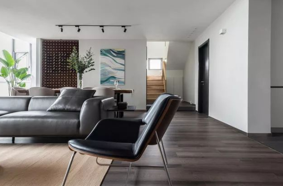 踢腳線4.png 踢腳線4.png