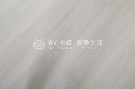 白色地板3.png 白色地板3.png