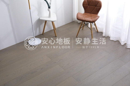 image.png 
                        <div   id=